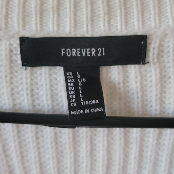 White Button-down Cardigan - Picture 4 of 4